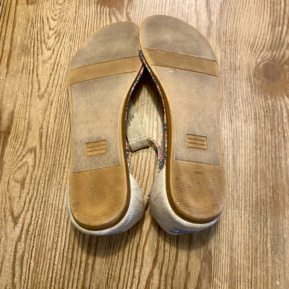 TOMS PLAYA T-STRAP BURLAP TAPESTRY SANDAL SIZE 8 FLAT T STRAP SANDALS - Picture 15 of 15